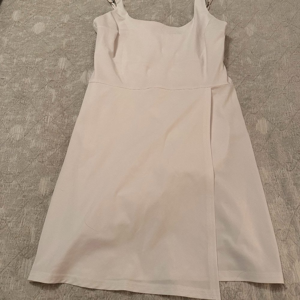 Abercrombie & Fitch traveler wrap dress